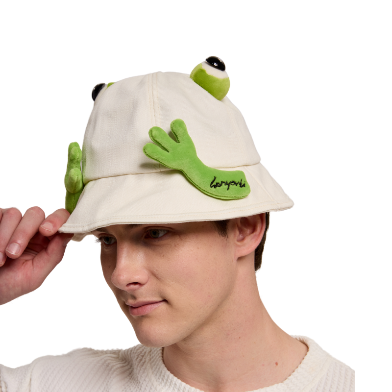 Adorable 3D Animal Bucket Hats - Kawaii Capybara & Frog Characters