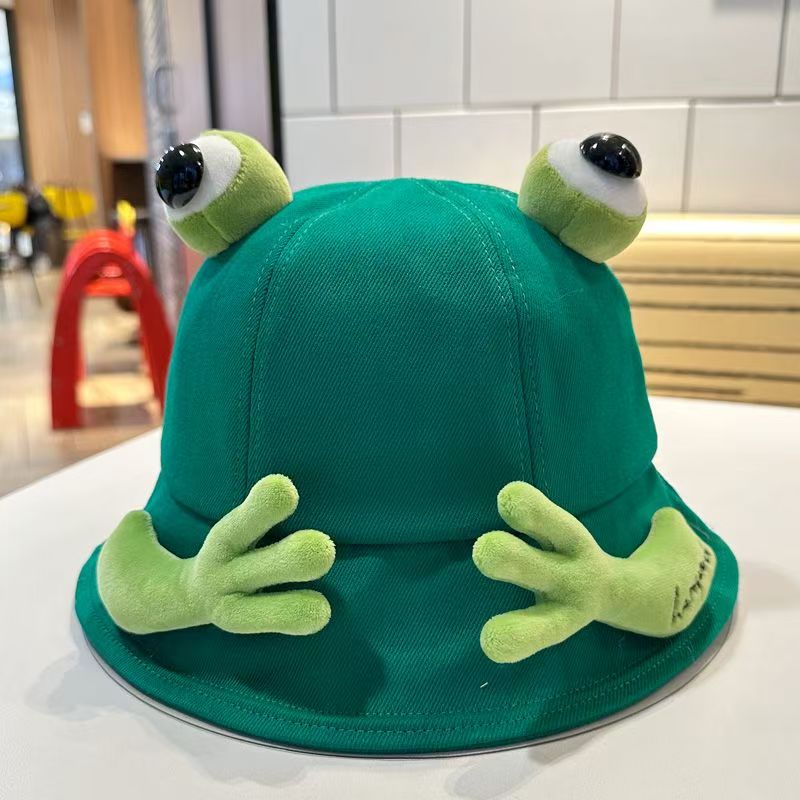 Adorable 3D Animal Bucket Hats - Kawaii Capybara & Frog Characters